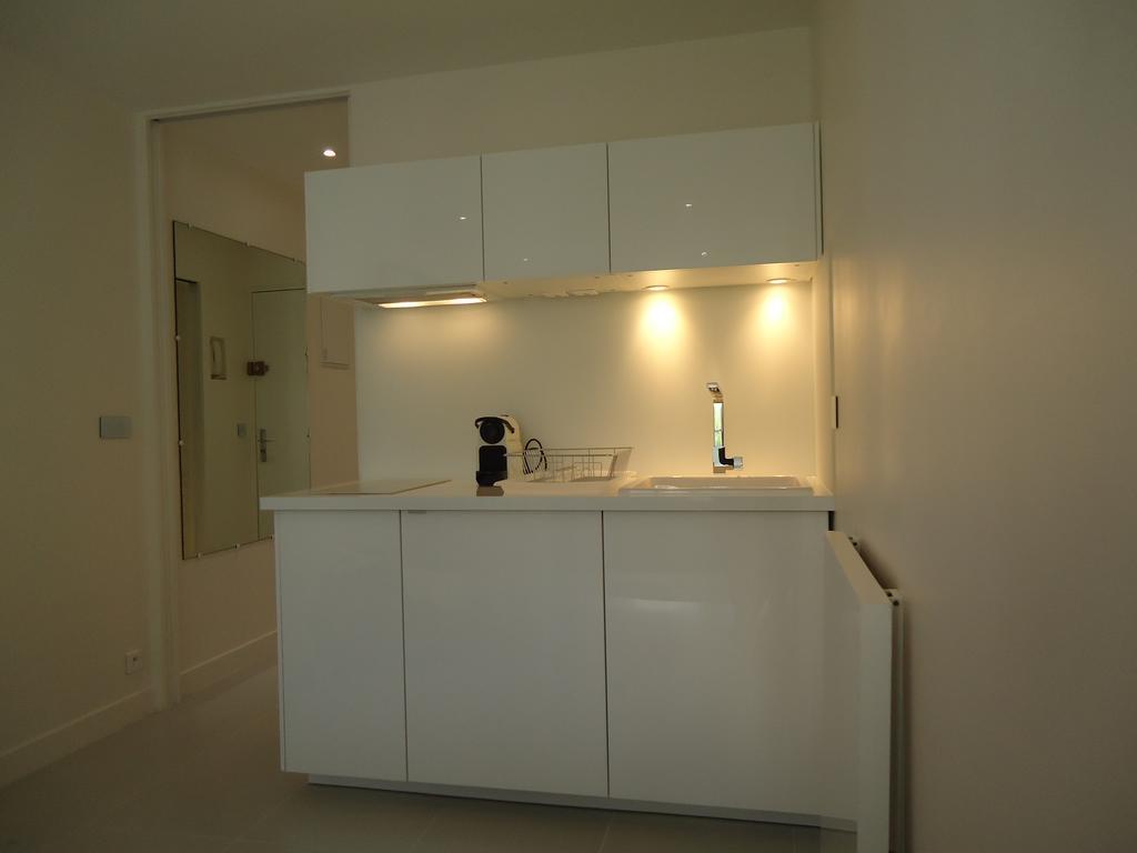 Canal - Gare De L'est *