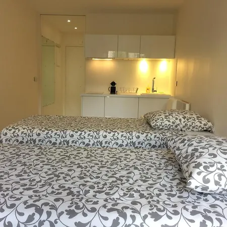 Canal - Gare De L'est Apartment